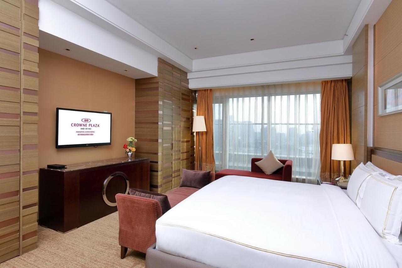 Отель Crowne Plaza Nanjing Jiangning By Ihg Экстерьер фото