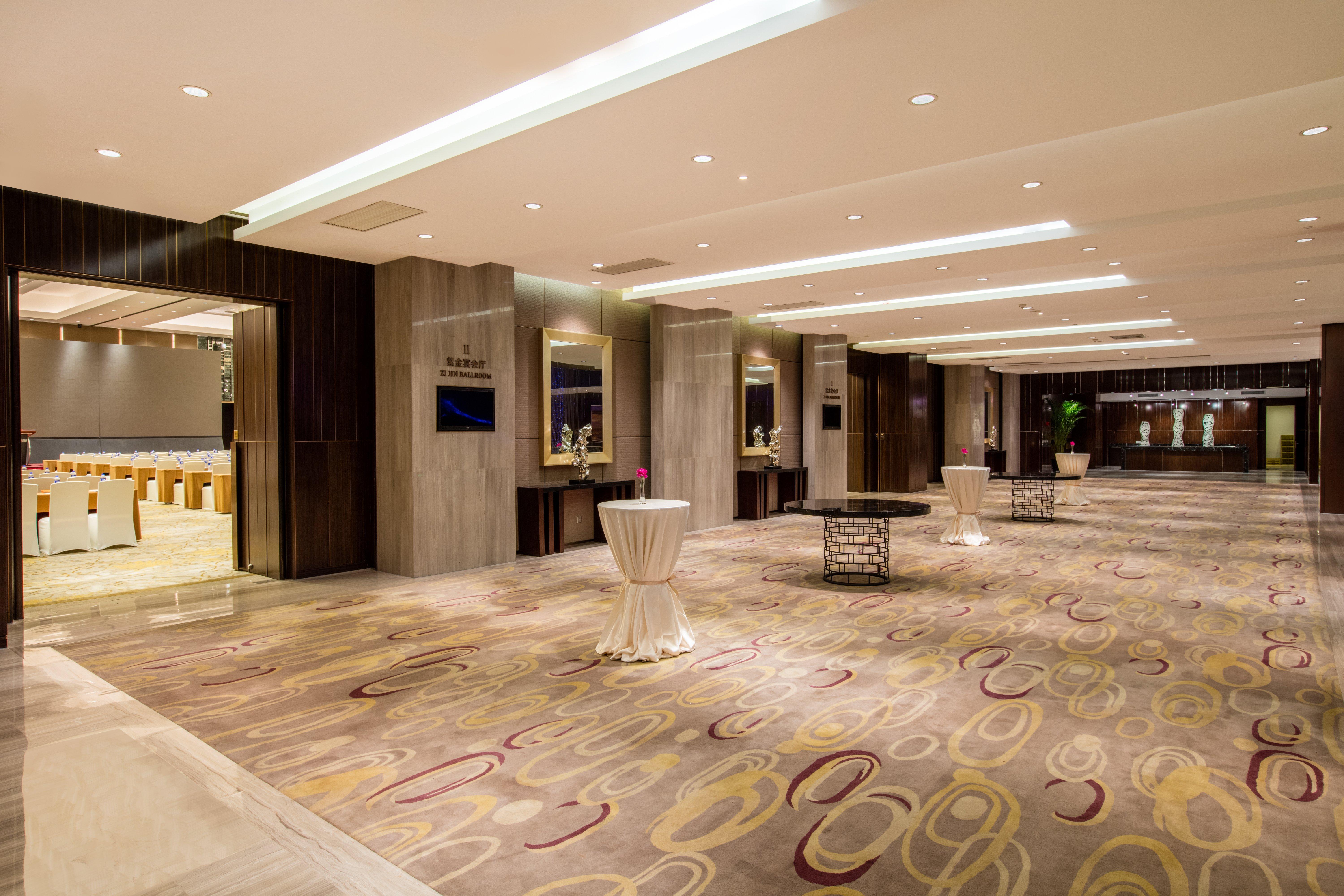 Отель Crowne Plaza Nanjing Jiangning By Ihg Экстерьер фото