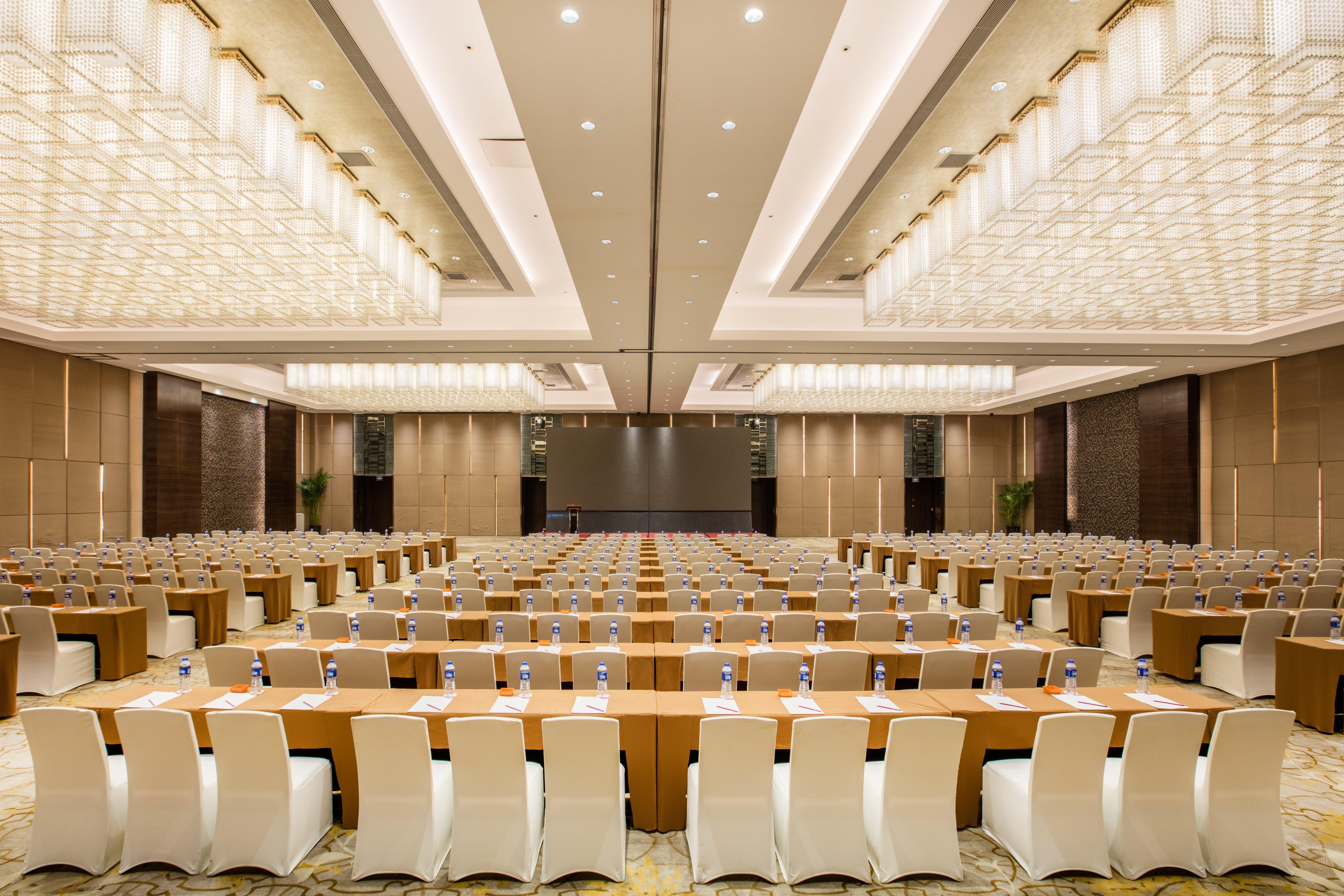 Отель Crowne Plaza Nanjing Jiangning By Ihg Экстерьер фото
