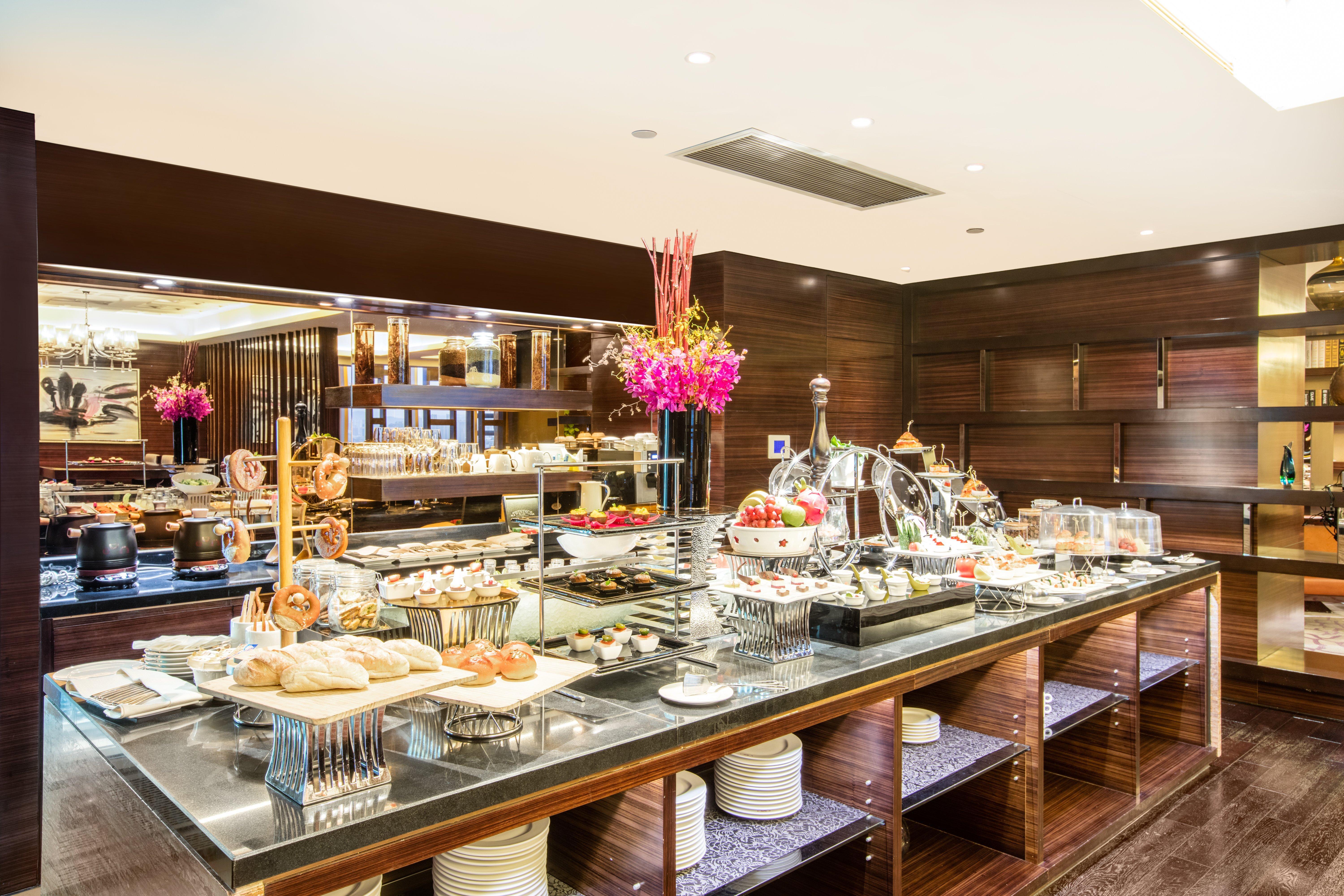 Отель Crowne Plaza Nanjing Jiangning By Ihg Экстерьер фото