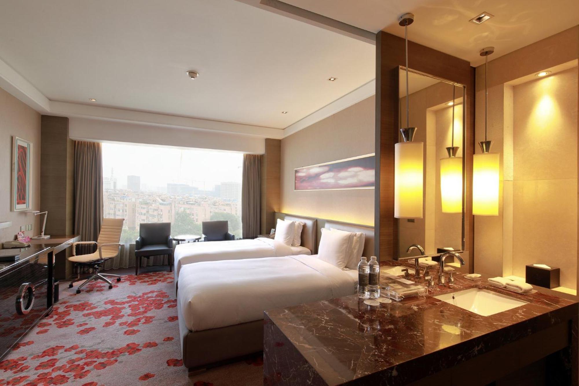 Отель Crowne Plaza Nanjing Jiangning By Ihg Экстерьер фото